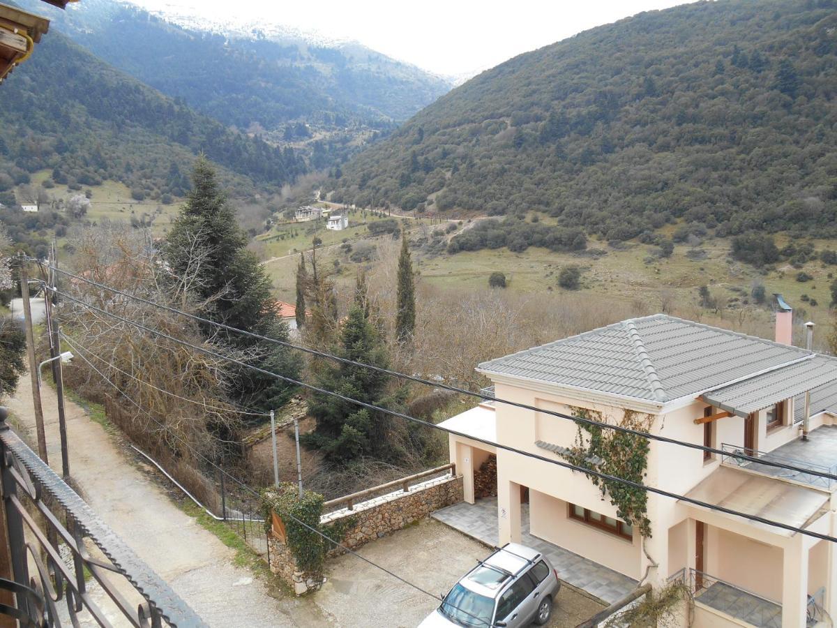 Amadriades Kalavryta Exterior photo